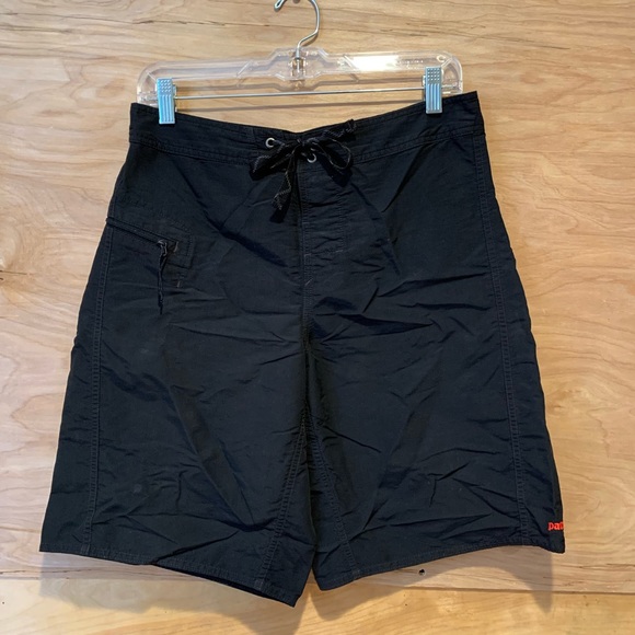 Patagonia Black Board Shorts - Picture 1 of 3